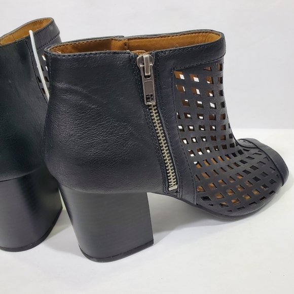 NWT JellyPop Terrence Caged Open Toe Ankle Boots 3" Heel Black Womens Size 8 - Picture 5 of 15